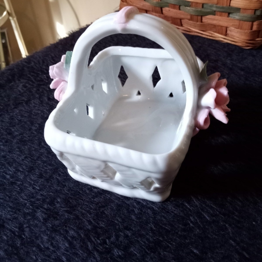Ceramic baskets - Picture 3 of 11